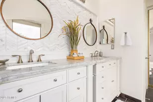 789 E San Carlos Way, Chandler, AZ 85249 - Photo 17