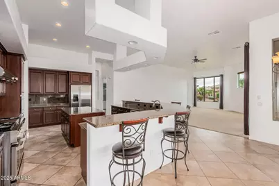 18416 W Montebello Avenue, Litchfield Park, AZ 85340 - Photo 15