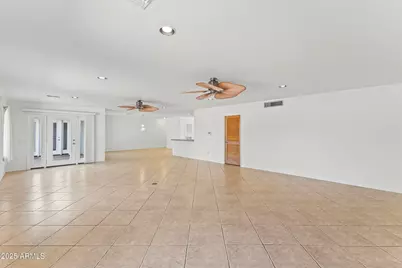 10902 W Brookside Drive, Sun City, AZ 85351 - Photo 13