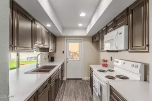 5408 W Country Gables Dr, Glendale, AZ 85306 - Photo 13