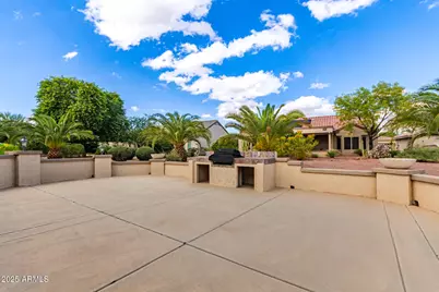 15764 W Silver Breeze Drive, Surprise, AZ 85374 - Photo 35