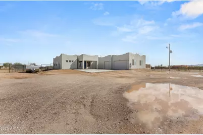 32011 N 225th Drive, Wittmann, AZ 85361 - Photo 1
