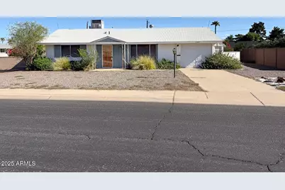 11007 W Florida Avenue, Sun City, AZ 85351 - Photo 1
