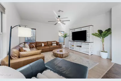 4337 E Desert Lane, Gilbert, AZ 85234 - Photo 17