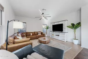 4337 E Desert Ln, Gilbert, AZ 85234 - Photo 17