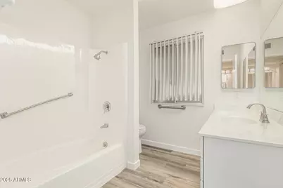 10607 W El Capitan Circle, Sun City, AZ 85351 - Photo 25