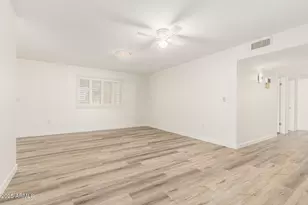 10607 W El Capitan Cir, Sun City, AZ 85351 - Photo 9