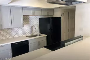 18202 N Cave Creek Rd, Phoenix, AZ 85032 - Photo 1