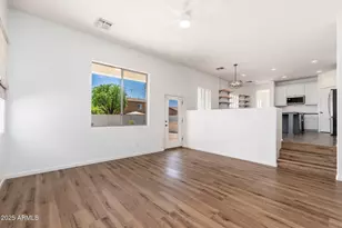 15659 W Meadowbrook Ave, Goodyear, AZ 85395 - Photo 13