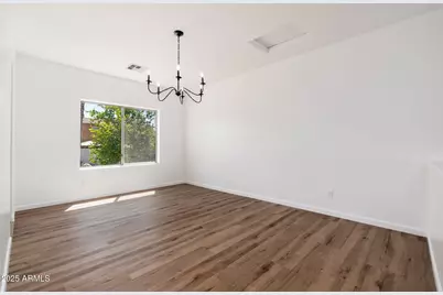 15659 W Meadowbrook Avenue, Goodyear, AZ 85395 - Photo 7