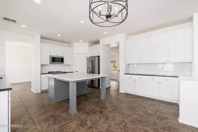 15659 W Meadowbrook Avenue, Goodyear, AZ 85395 - Photo 15