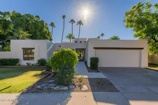 3151 E Claremont Ave, Phoenix, AZ 85016 - Photo 1