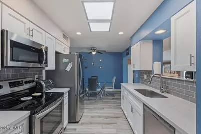 10731 W Tropicana Circle, Sun City, AZ 85351 - Photo 27