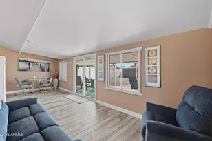 10731 W Tropicana Cir, Sun City, AZ 85351 - Photo 13