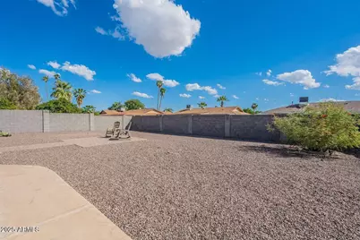 10731 W Tropicana Circle, Sun City, AZ 85351 - Photo 47