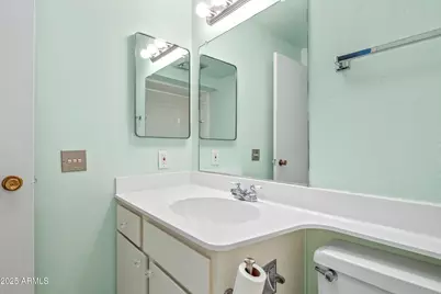 9414 W Greenway Road, Sun City, AZ 85351 - Photo 33