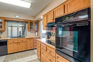 9414 W Greenway Rd, Sun City, AZ 85351 - Photo 15