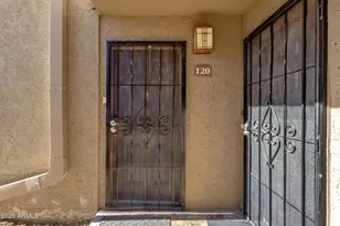3825 E Camelback Rd, Phoenix, AZ 85018 - Photo 25