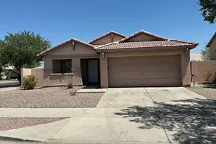 1832 W Lydia Ln, Phoenix, AZ 85041 - Photo 27