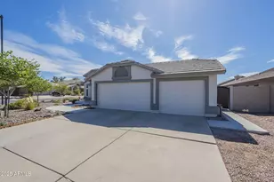 1173 E Betsy Ln, Gilbert, AZ 85296 - Photo 3
