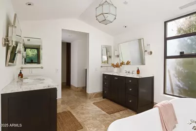 514 W Rose Lane, Phoenix, AZ 85013 - Photo 31