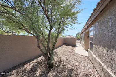 4338 E South Fork Drive, Phoenix, AZ 85044 - Photo 31