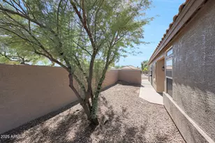 4338 E South Fork Dr, Phoenix, AZ 85044 - Photo 31