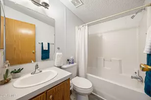 2064 Pinewood Dr, Overgaard, AZ 85933 - Photo 17