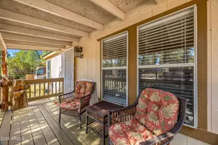 2064 Pinewood Dr, Overgaard, AZ 85933 - Photo 3