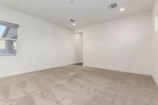 1136 E La Mirada Dr, Phoenix, AZ 85042 - Photo 25