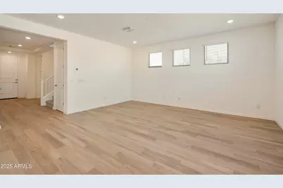 5010 W Walatowa Street, Laveen, AZ 85339 - Photo 5