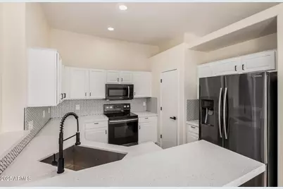 1521 E Chambers Street, Phoenix, AZ 85040 - Photo 13