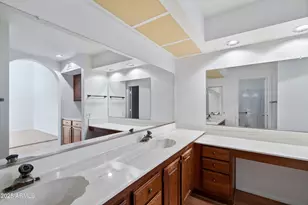 20826 N Desert Glen Dr, Sun City West, AZ 85375 - Photo 27