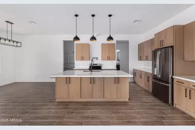 28309 N 220th Drive, Wittmann, AZ 85361 - Photo 13