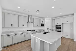 3708 N 103rd Ave, Avondale, AZ 85392 - Photo 7