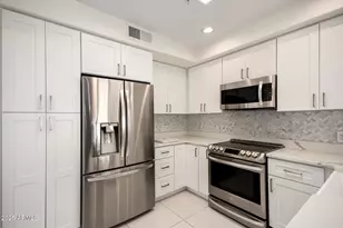 7222 E Gainey Ranch Rd, Scottsdale, AZ 85258 - Photo 3