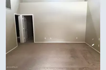 8940 W Olive Avenue #15, Peoria, AZ 85345 - Photo 3