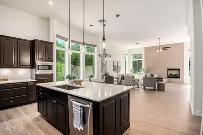 2069 E Cedar Place, Chandler, AZ 85249 - Photo 17