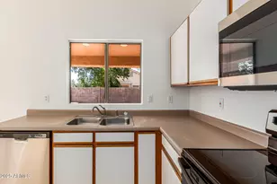 7342 N 70th Ave, Glendale, AZ 85303 - Photo 13