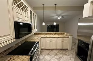 10847 N Fairway Ct, Sun City, AZ 85351 - Photo 3