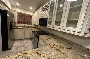 10847 N Fairway Ct, Sun City, AZ 85351 - Photo 1