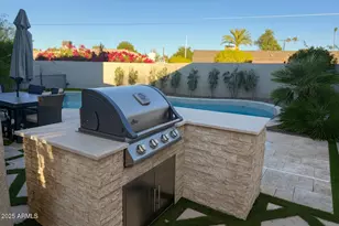 8100 E Camelback Rd, Scottsdale, AZ 85251 - Photo 33