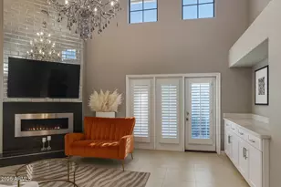 8100 E Camelback Rd, Scottsdale, AZ 85251 - Photo 9