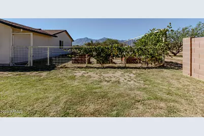 6931 E Camino Garcia -- E, Sierra Vista, AZ 85650 - Photo 33