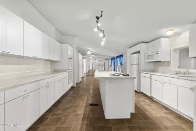 25346 W Patton Road, Wittmann, AZ 85361 - Photo 7