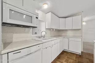 25346 W Patton Rd, Wittmann, AZ 85361 - Photo 9