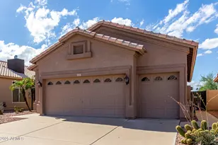 11553 W Sonoran Ct, Surprise, AZ 85378 - Photo 3