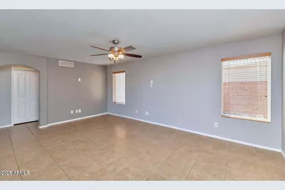 8782 E Pinchot Avenue, Scottsdale, AZ 85251 - Photo 9