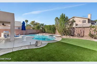 8782 E Pinchot Avenue, Scottsdale, AZ 85251 - Photo 23