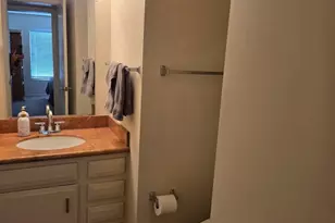 8649 E Royal Palm Rd, Scottsdale, AZ 85258 - Photo 13